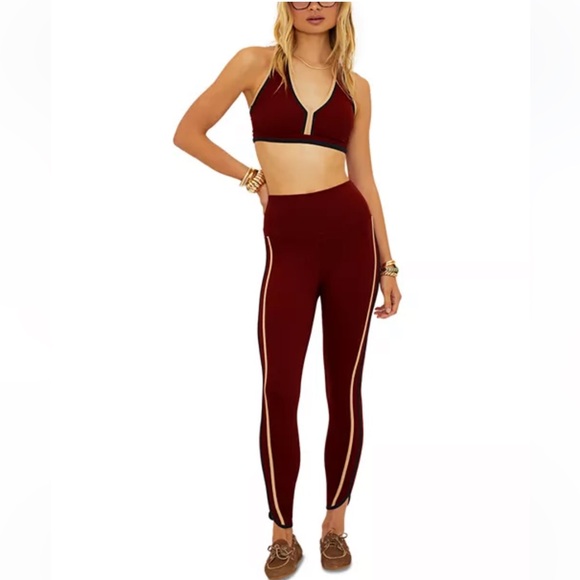 Beach Riot Color Block Workout Set - Picture 2 of 3